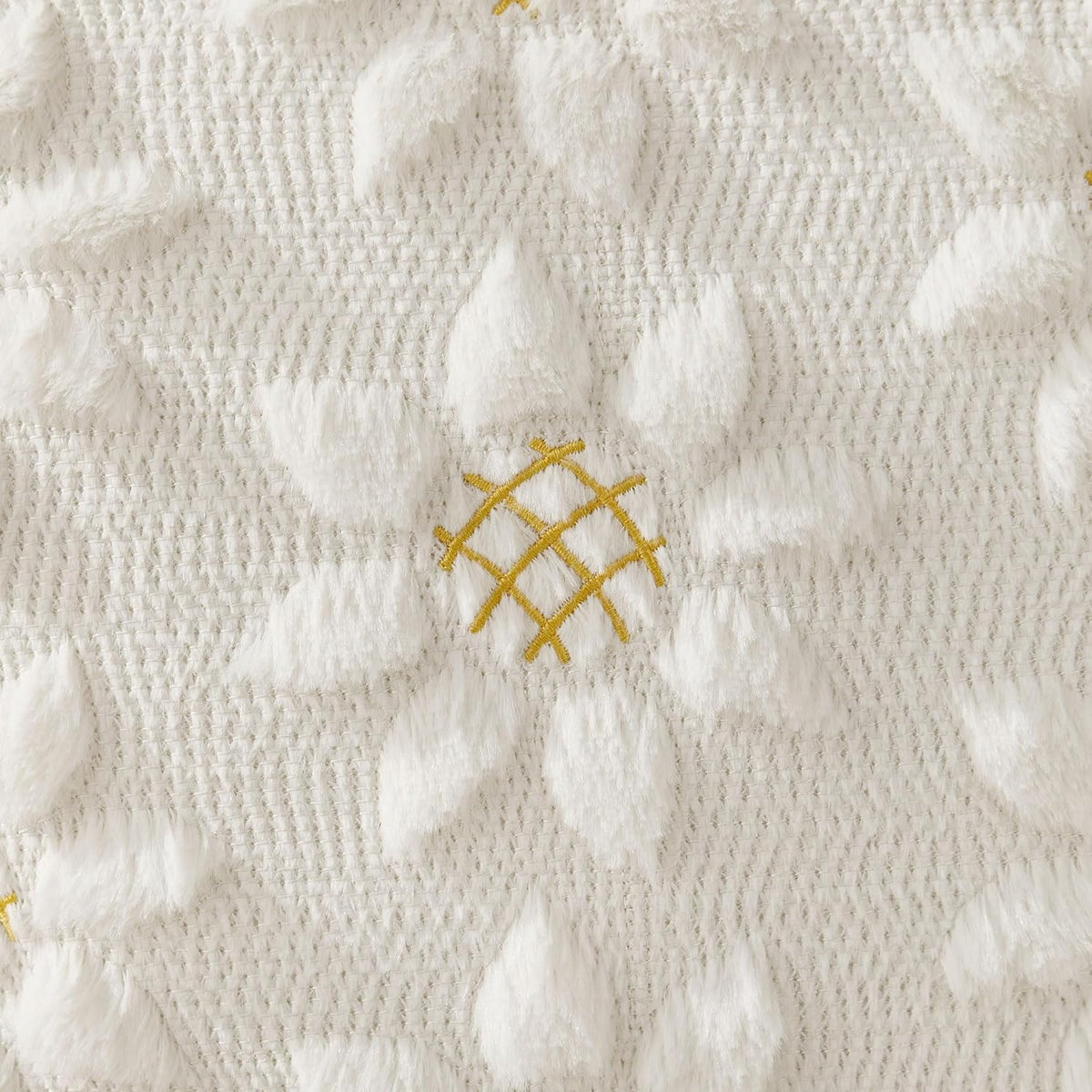 DFXSZ Spring Summer Pillow Covers 18x18 inch Set of 2 Farmhouse Decor Yellow Color Flower Heart Sunflower Soft Plush Faux Fur Jacquard Throw Pillows for Sofa Holiday Spring Home Decor PTK024C18